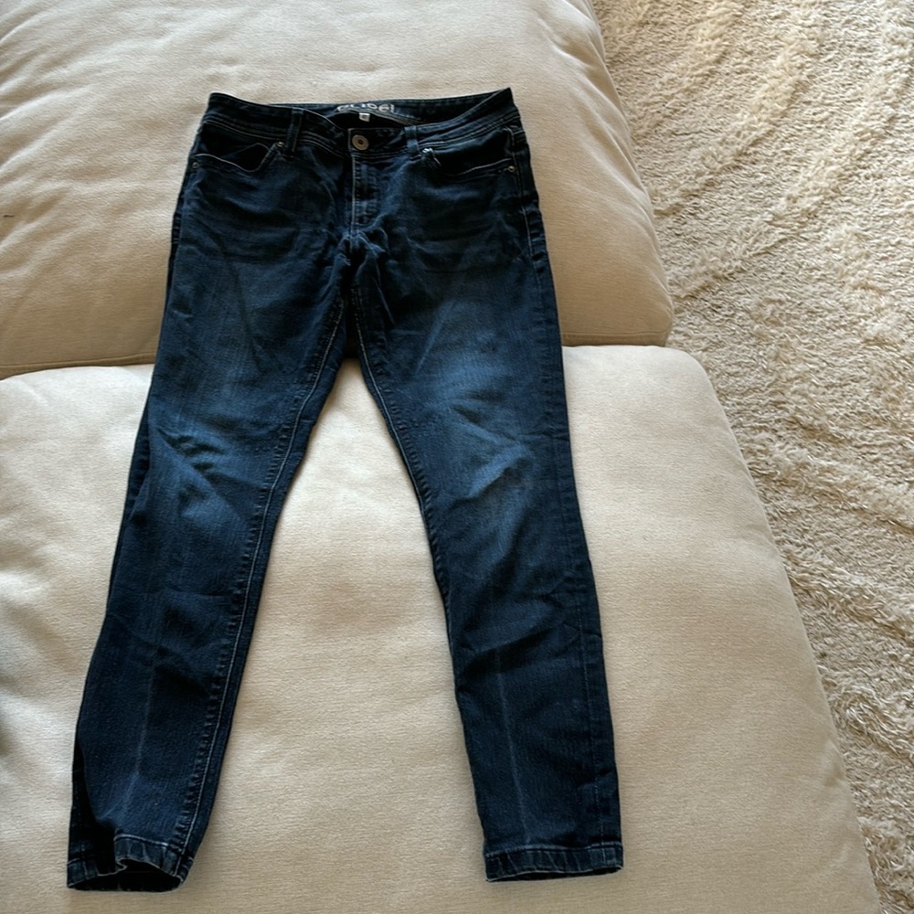 Dark wash skinny jeans